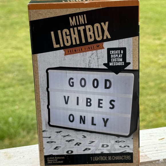 Mini Lightbox- New - Picture 1 of 3